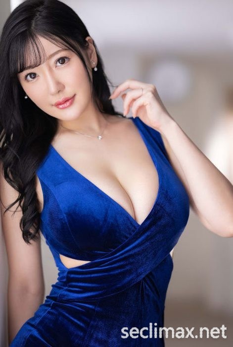 发行日：2023/05/09 (JUQ-270)美颜美乳美脚三美一体！是男人都想拥抱的完美Body！前赛车皇后的她降临AV界 ..女优名：美澄しおん(美澄紫苑番号作品