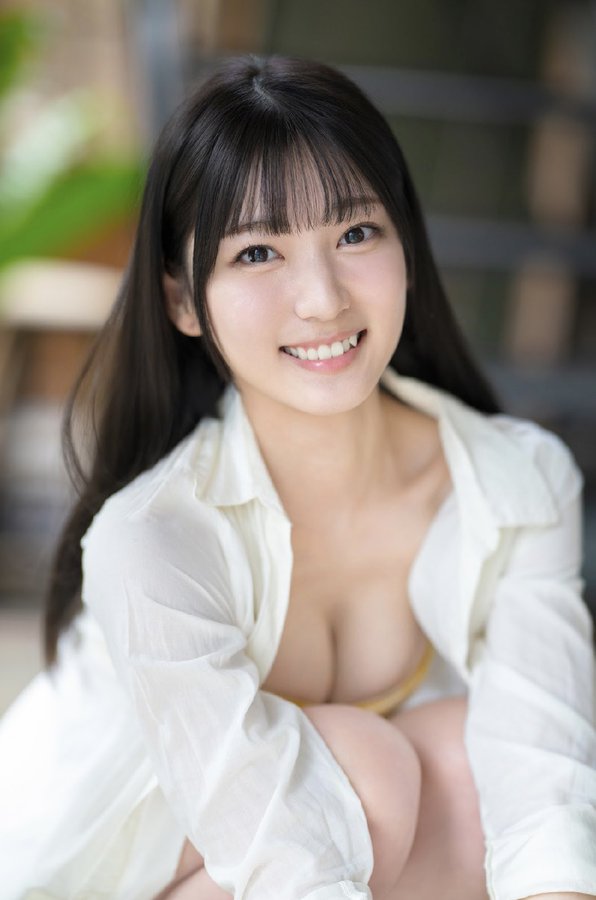 初美菜乃花(初美なのか)出道作品番号及封面，初美菜乃花个人简介