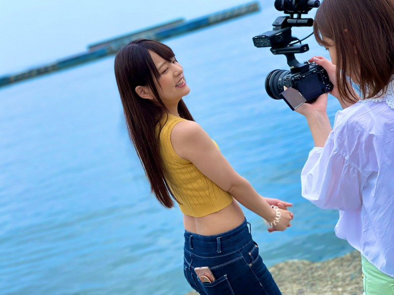 这导演比女优还专业？あおいれな(葵玲奈)引退成为真·全裸监督