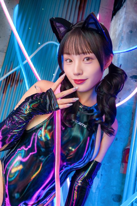 神木彩第一部作品番号及封面，神木彩个人简介