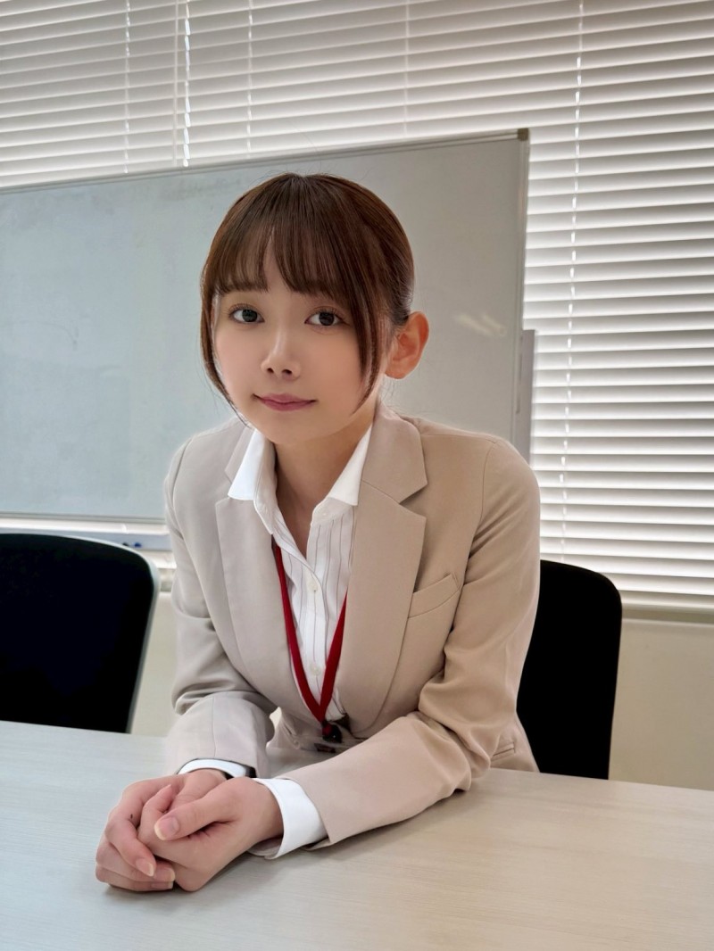 日影阳太(SDJS-350)SOD人力资源部女员工Yoda Hikage(Yoda Hikage)AV出道!