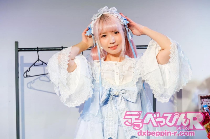 出道4年面临抉择⋯金发美少女的她和经纪人面谈后的结果是?