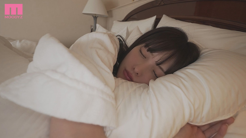 新ありな(新有菜)作品MIDV-442发布!从深夜做到白天,完美展现私底下的性爱模样