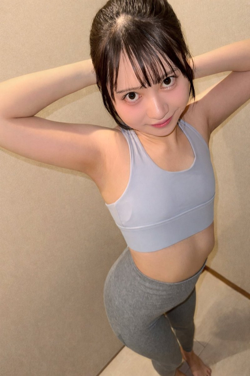 咲月阳菜(咲月ひな)出道作品番号及封面，咲月阳菜个人简介