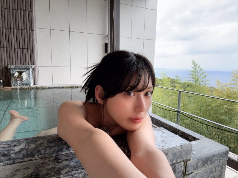 出道作是打真军还是假炮?艺能人・金松季步什么都说了!