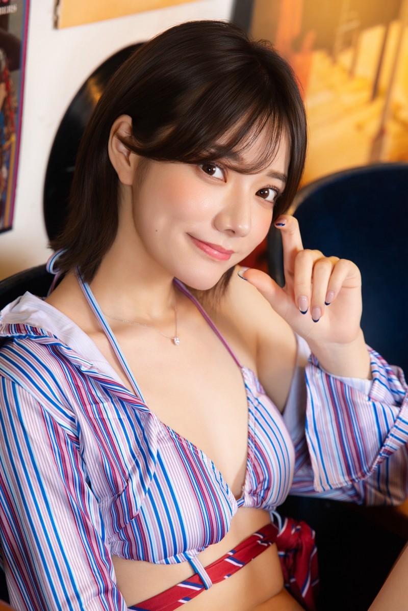 变更漂亮了！宫下玲奈剪短发的理由是？