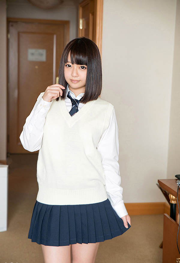 最新推荐!抖M可爱萌妹「辻井优」精选作品介绍……