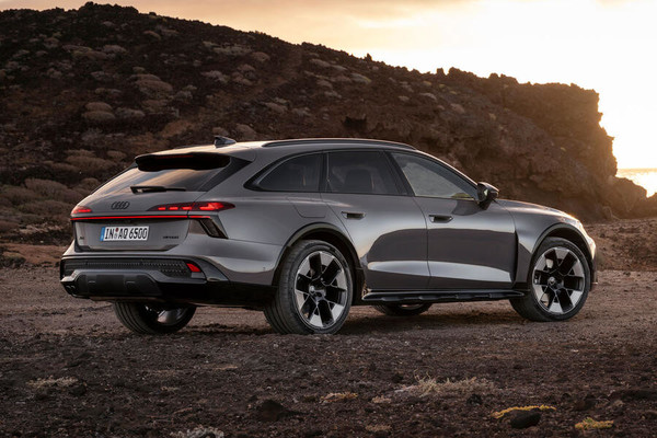 奥迪A6 Allroad 奥迪全新一代A6 Allroad回归 定位坚固型四驱旅行车