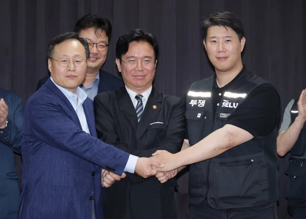 三星、SK海力士高管卷入奖金举报风波 涉嫌背信罪