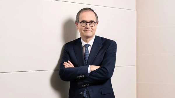 François Provost 雷诺CEO承诺降价增产 未来5年再投百亿欧元押注电动车